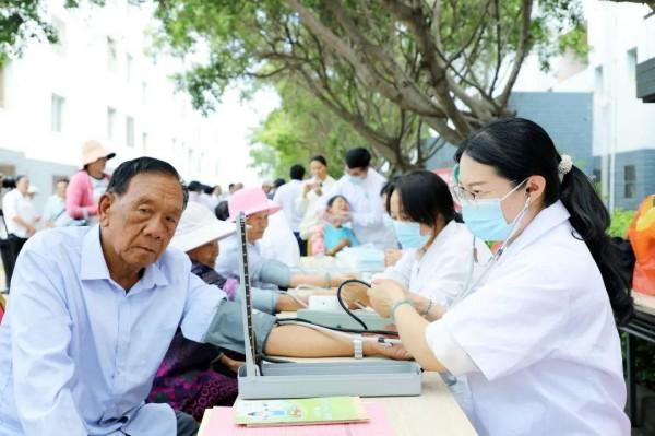 1747960963361027492.png image.png